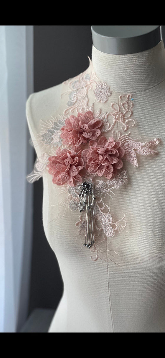 lace appliques with 3D flower