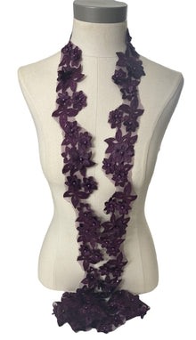  Purple Trim 3d Flowers with pearls #273-831